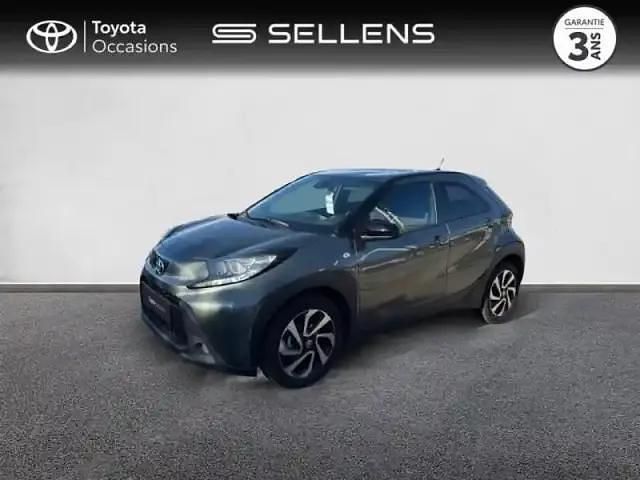 Noir Utilisé 2023 Toyota Aygo X Design SUV | 14 880 € - Image 1/4