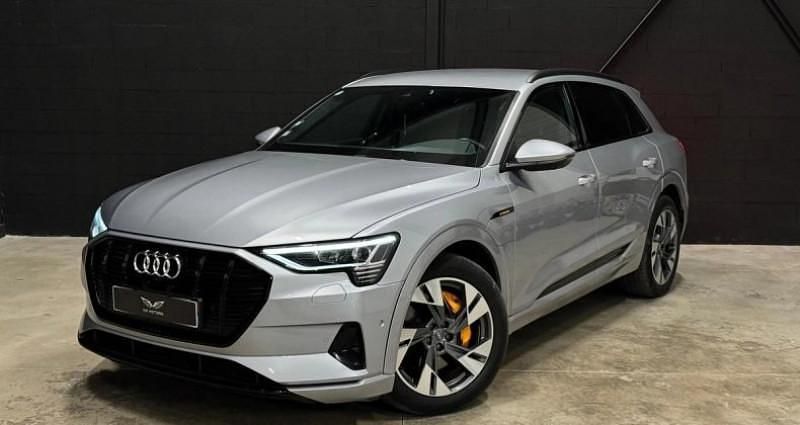 Gris Occasion 2020 Audi e-tron Sport SUV | 29 990 € (Bon prix) - Image 1/4