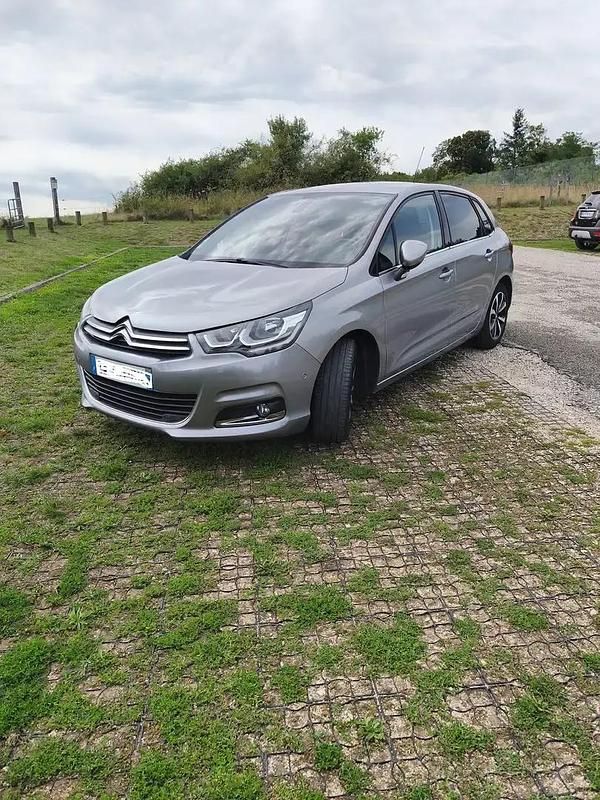 Occasion Citroën C4 PureTech 131 ch (96 kW) 2018 Gris Berline