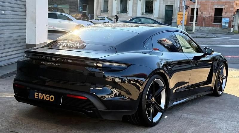 Occasion Porsche Taycan Turbo 500 kW (681 ch) 2020 Noir Berline