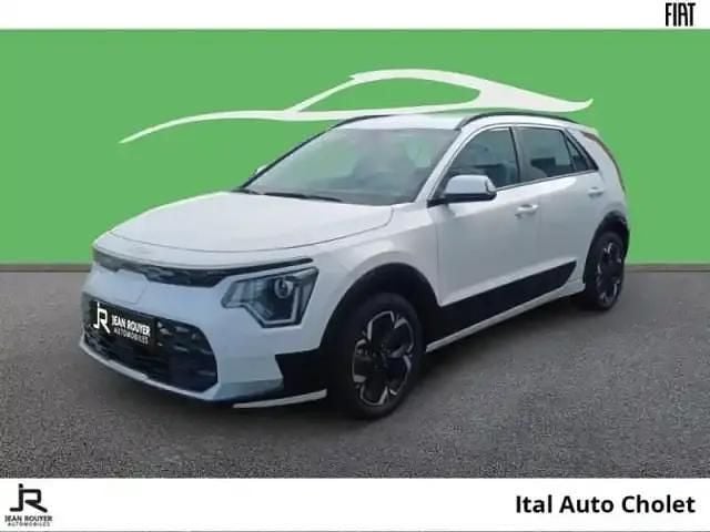 Blanc Utilisé 2025 Kia e-Niro Active SUV | 39 990 € - Image 1/4