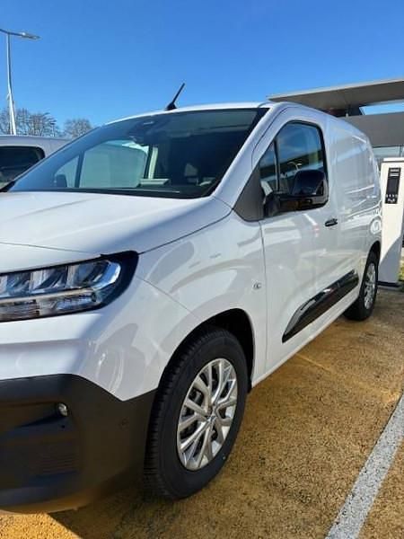 Nouvelle Fiat Doblò Anniversary 100 ch (73 kW) 2026 Monospace