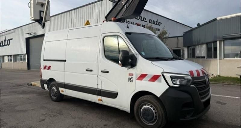 Occasion Renault Master 145 ch (106 kW) 2021 Monospace