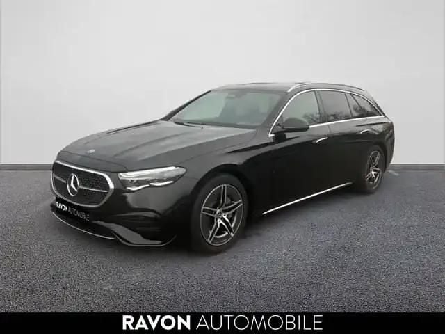 Noir obsidienne Utilisé 2024 Mercedes 300 Break | 78 900 € - Image 1/4