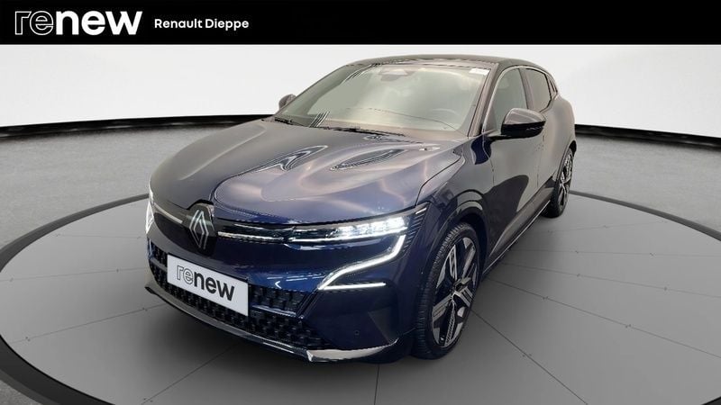 Bleu Utilisé 2023 Renault Mégane Iconic Berline | 27 990 € (Prix juste) - Image 1/4