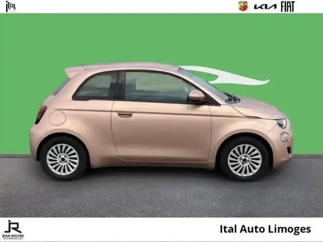 Occasion Fiat 500e 69 kW (95 ch) 2023 Rose gold métal Citadine