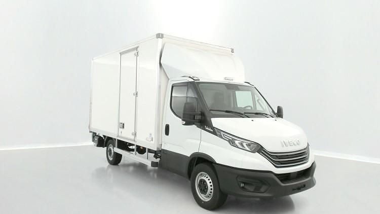 Nouvelle 2025 Iveco Daily | 58 740 € (Super prix) - Image 1/1