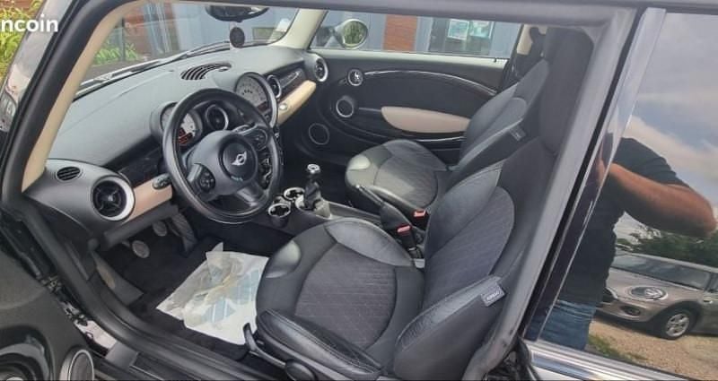 Occasion Mini Cooper Chili 112 ch (82 kW) 2013 Noir Citadine