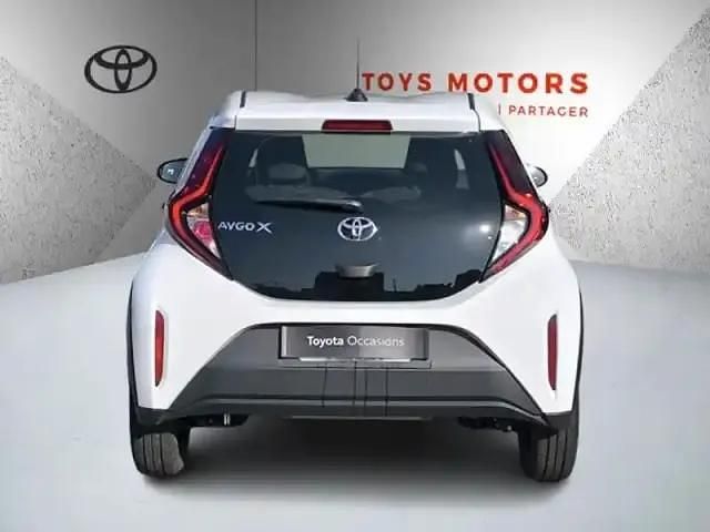Occasion Toyota Aygo Active 72 ch (52 kW) 2023 Blanc Citadine
