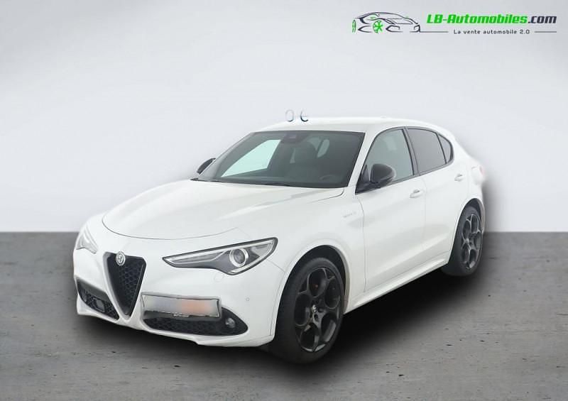 Utilisé 2022 Alfa Romeo Stelvio SUV | 35 600 € (Prix juste) - Image 1/4