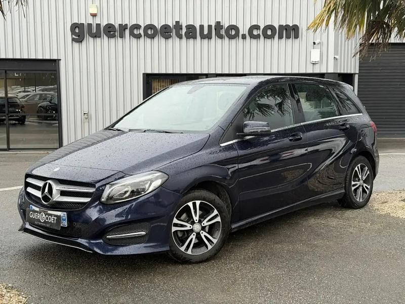 Bleu Occasion 2016 Mercedes B180 Business Monospace | 15 990 € (Prix juste) - Image 1/4