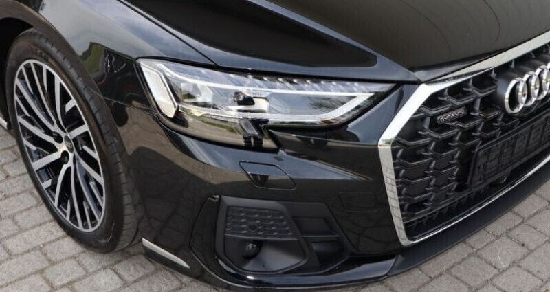 Utilisé 2023 Audi A8 S-Line Berline | 99 890 € (Prix juste) - Image 1/4