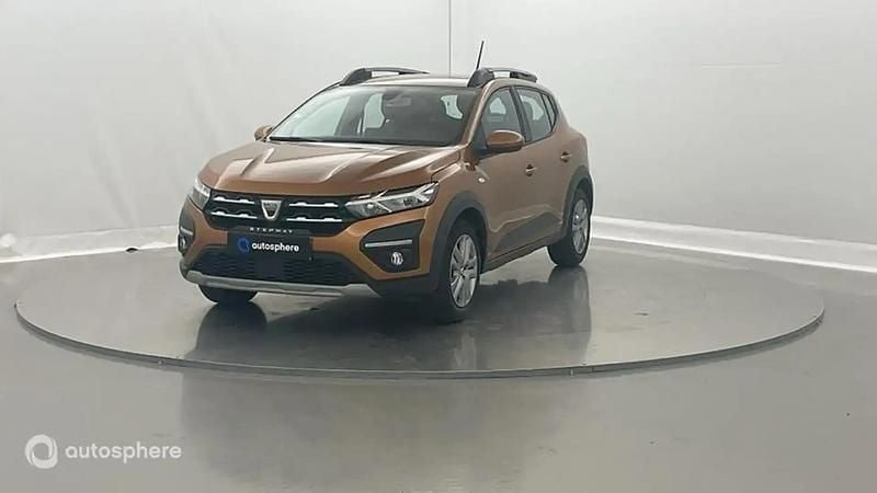 Orange Utilisé 2021 Dacia Sandero Comfort Berline | 13 999 € (Prix assez cher) - Image 1/4