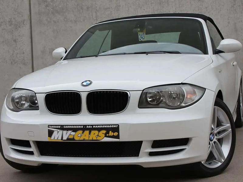 Blanc Utilisé 2008 BMW 118 Cabriolet Cabriolet | 8 500 € - Image 1/4