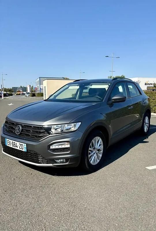Occasion 2018 VW T-Roc LOUNGE SUV | 16 500 € (Prix juste) - Image 1/4