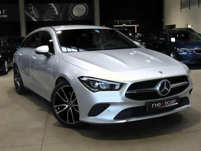 Occasion Mercedes CLA180 Shooting Brake 116 ch (85 kW) 2021 Argent Break