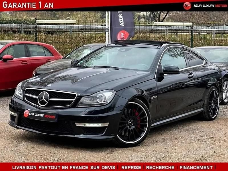 Noir Utilisé 2011 Mercedes C63 AMG AMG Coupé | 59 487 € - Image 1/4