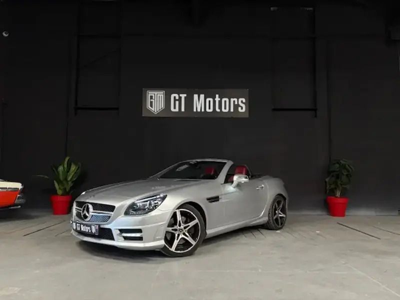 Gris Utilisé 2014 Mercedes SLK250 Cabriolet | 26 900 € - Image 1/4