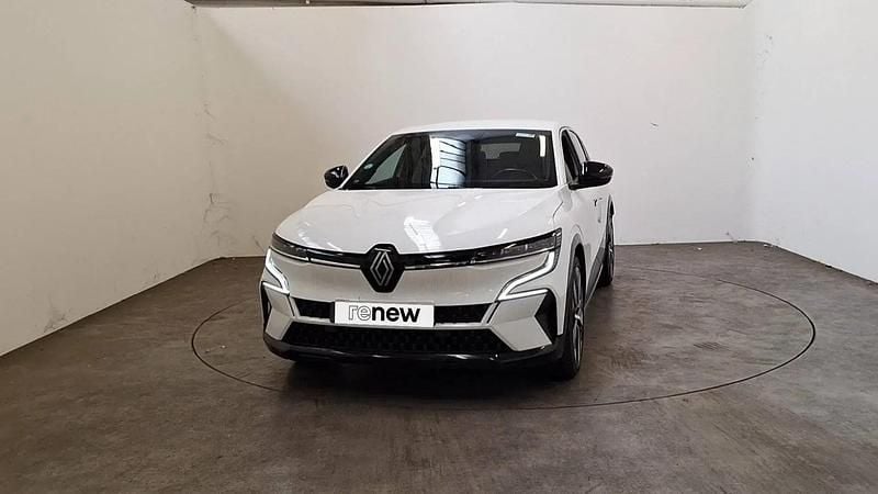 Blanc Occasion 2022 Renault Megane E-Tech Techno Berline | 18 990 € (Bon prix) - Image 1/4