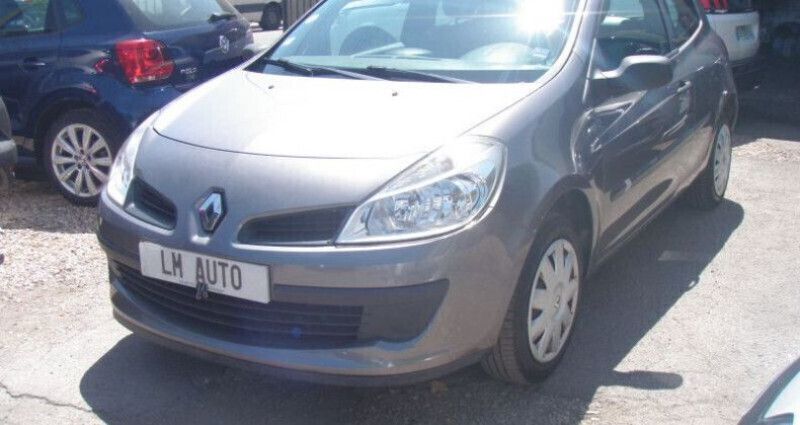 Utilisé 2008 Renault Clio III Authentique Citadine | 4 990 € (Prix juste) - Image 1/4