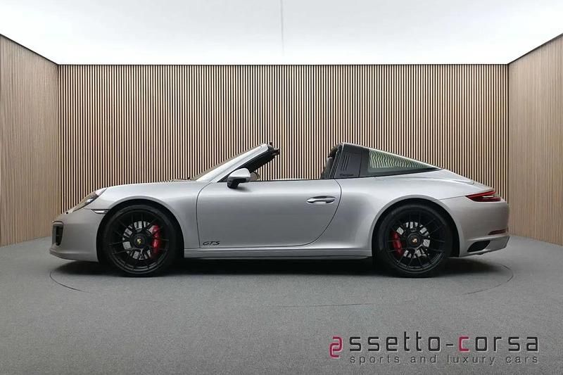 Argent Occasion 2019 Porsche 911 Targa 4 Cabriolet | 133 230 € (Prix juste) - Image 1/4