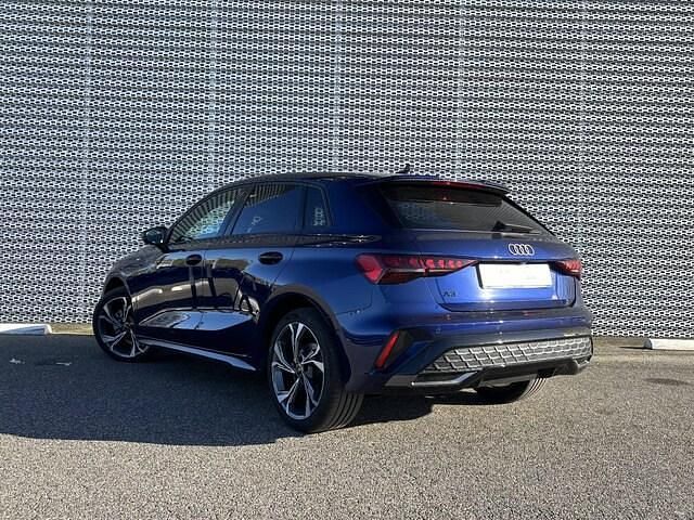 Occasion Audi A3 S-Line 150 ch (110 kW) 2025 Bleu navarre métallisé
