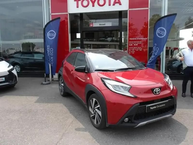 Noir Utilisé 2024 Toyota Aygo Citadine | 19 990 € - Image 1/2