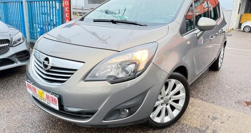 Occasion Opel Meriva Cosmo 121 ch (88 kW) 2011 Gris Monospace
