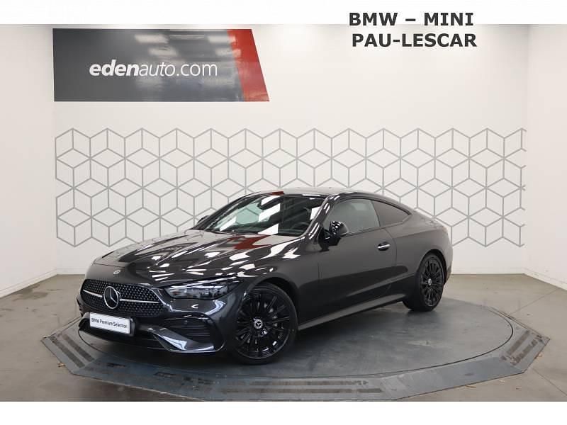 Utilisé 2023 Mercedes 200 AMG line Coupé | 57 000 € - Image 1/4