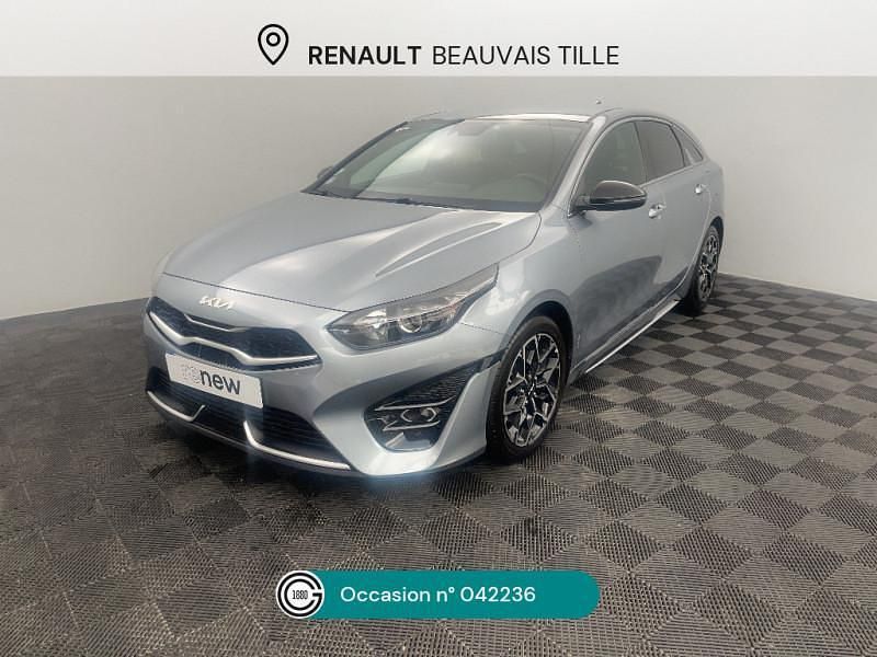 Gris Utilisé 2022 Kia ProCeed GT-Line Citadine | 19 990 € (Prix juste) - Image 1/4