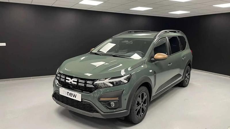 Vert Nouvelle 2025 Dacia Jogger Extreme Monospace | 27 490 € - Image 1/4