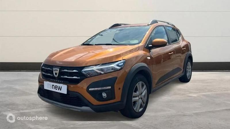 Orange Utilisé 2021 Dacia Sandero Comfort Citadine | 13 299 € (Prix juste) - Image 1/4