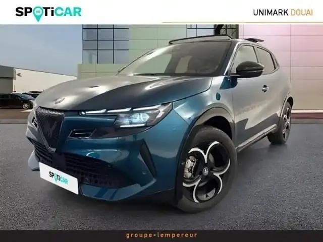 Blanc Utilisé 2024 Alfa Romeo GT Junior Premium SUV | 34 490 € (Prix cher) - Image 1/4