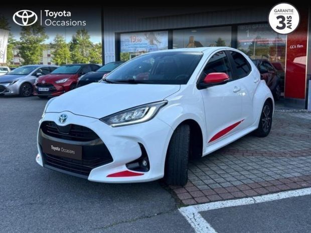 Blanc Utilisé 2022 Toyota Yaris Hybrid Design | 20 990 € (Prix juste) - Image 1/4