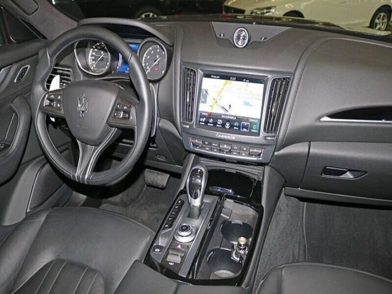 Occasion Maserati Levante 585 ch (430 kW) 2017 Noir SUV