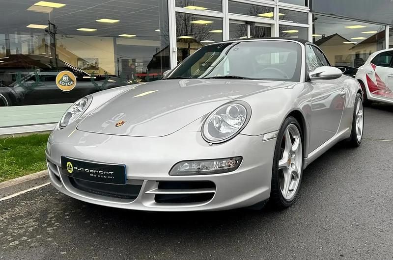 Occasion Porsche 911 Carrera S Cabriolet 355 ch (261 kW) 2005 Argent Cabriolet