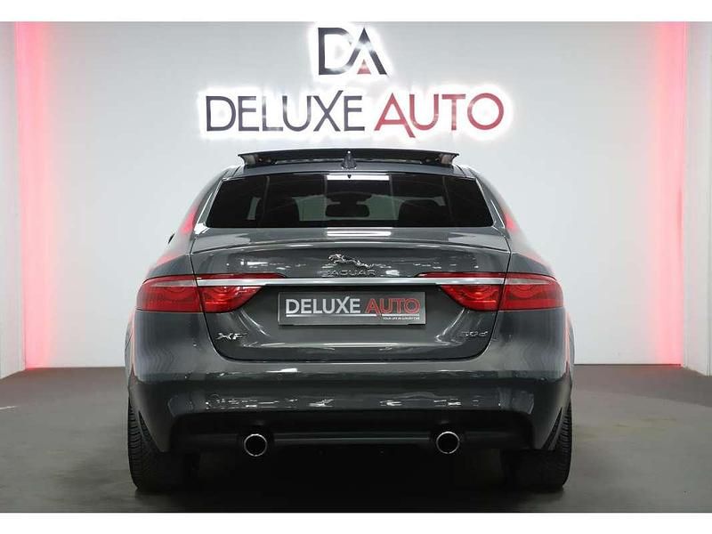 Occasion Jaguar XF R-Sport 300 ch (220 kW) 2016 Gris Berline
