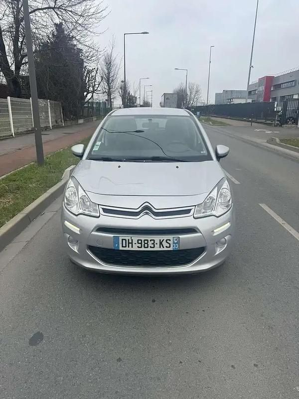 Utilisé 2024 Citroën C3 Attraction Berline | 3 500 € - Image 1/4