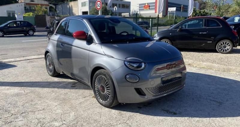 Utilisé 2022 Fiat 500e Red Citadine | 13 990 € (Prix juste) - Image 1/4