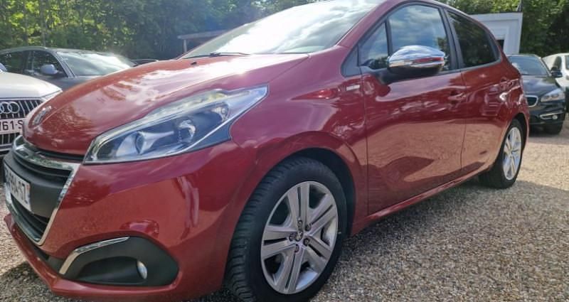 Utilisé 2017 Peugeot 208 Style Citadine | 6 490 € (Prix juste) - Image 1/4