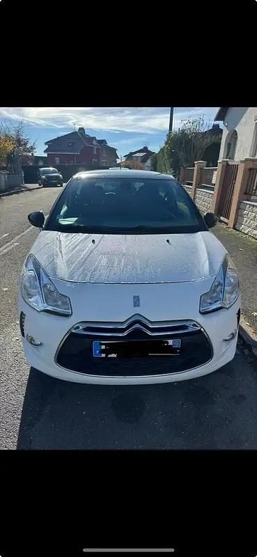 Occasion 2011 Citroën DS3 So Chic Berline | 8 400 € (Prix cher) - Image 1/4