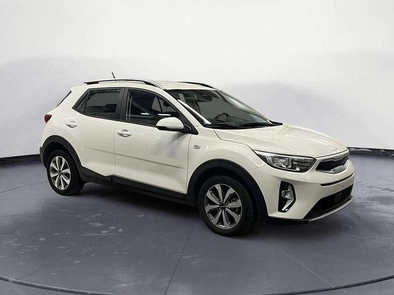 Occasion Kia Stonic Active 120 ch (88 kW) 2022 Blanc SUV