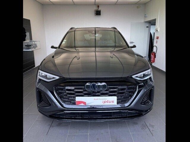 Gris daytona nacré Utilisé 2023 Audi Q8 e-tron S-Line SUV | 84 900 € (Prix cher) - Image 1/4