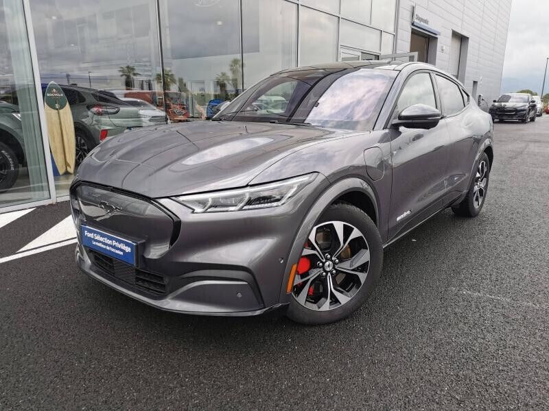 Gris Utilisé 2022 Ford Mustang Mach-E Extended Range SUV | 42 900 € (Bon prix) - Image 1/4