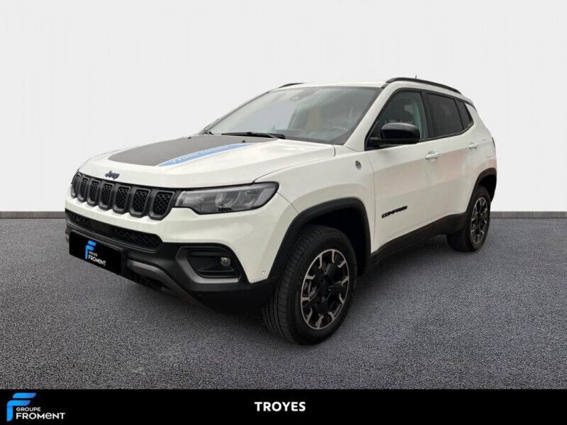 Occasion Jeep Compass Trailhawk 180 ch (132 kW) 2023 Blanc SUV