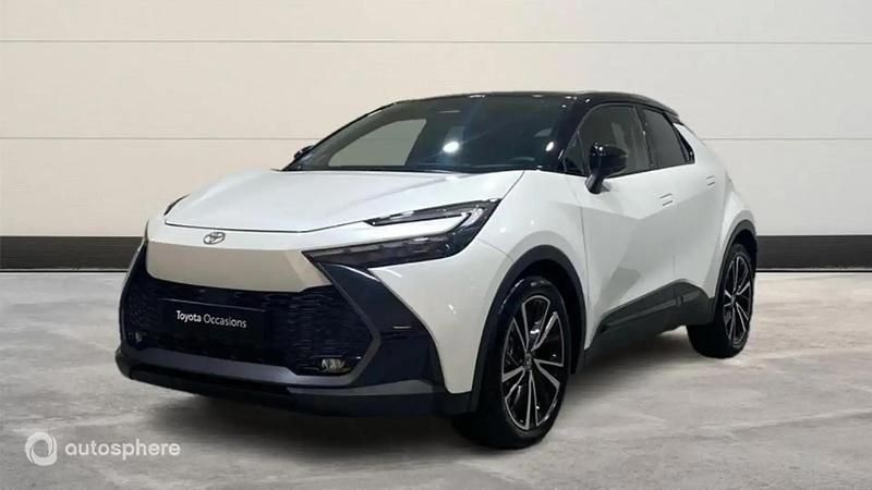 Utilisé 2025 Toyota C-HR SUV | 39 990 € - Image 1/4