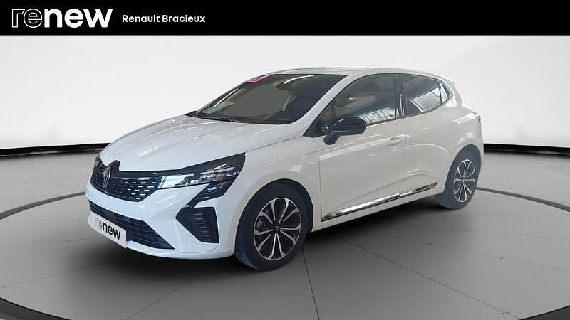 Blanc Utilisé 2023 Renault Clio V Techno Citadine | 16 990 € (Prix assez cher) - Image 1/4
