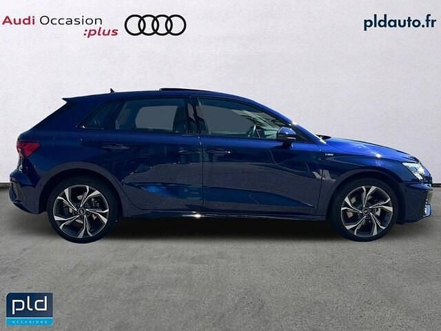 Occasion Audi A3 Sportback e-tron S-Line 150 ch (110 kW) 2024 Bleu navarre métallisé Citadine