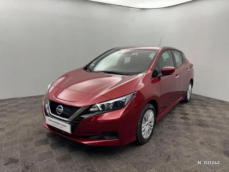 Occasion Nissan Leaf Visia 22 kW (30 ch) 2021 Rouge Citadine