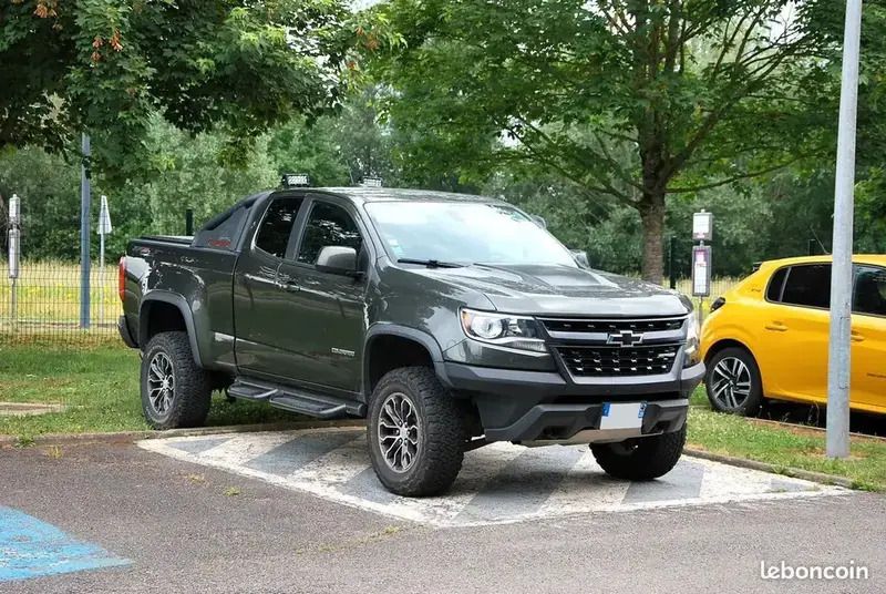Gris Utilisé 2017 Chevrolet Colorado SUV | 34 900 € - Image 1/4